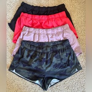 Old Navy Active Shorts Bundle – 4 Pairs (XL) – Pockets & Built-In Liner